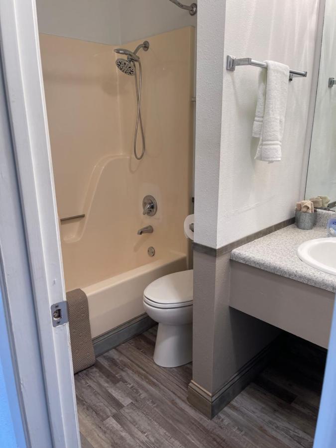 Mountain View Guest Motel المظهر الخارجي الصورة