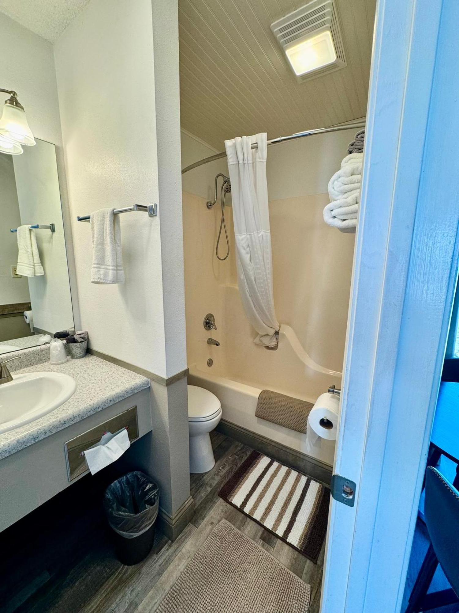 Mountain View Guest Motel المظهر الخارجي الصورة